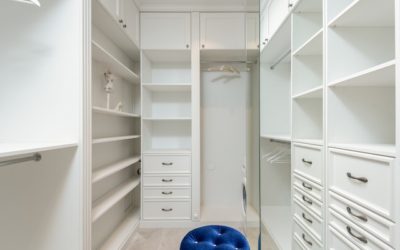 Decluttering: The Art of Letting Go